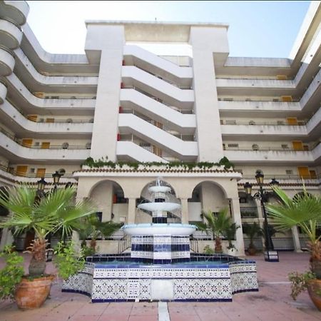 Apartamento En Salou Con 3 Piscinas Junto A Port Aventura Exterior photo